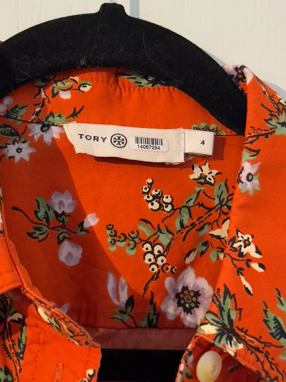 Tory Burch 100% Cotton Red Floral Oxford Button Up Shirt size 4